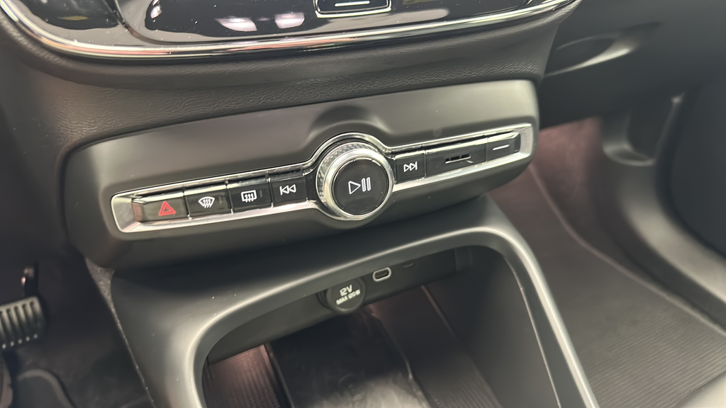 2023 Volvo C40 Recharge Pure Electric Twin Core