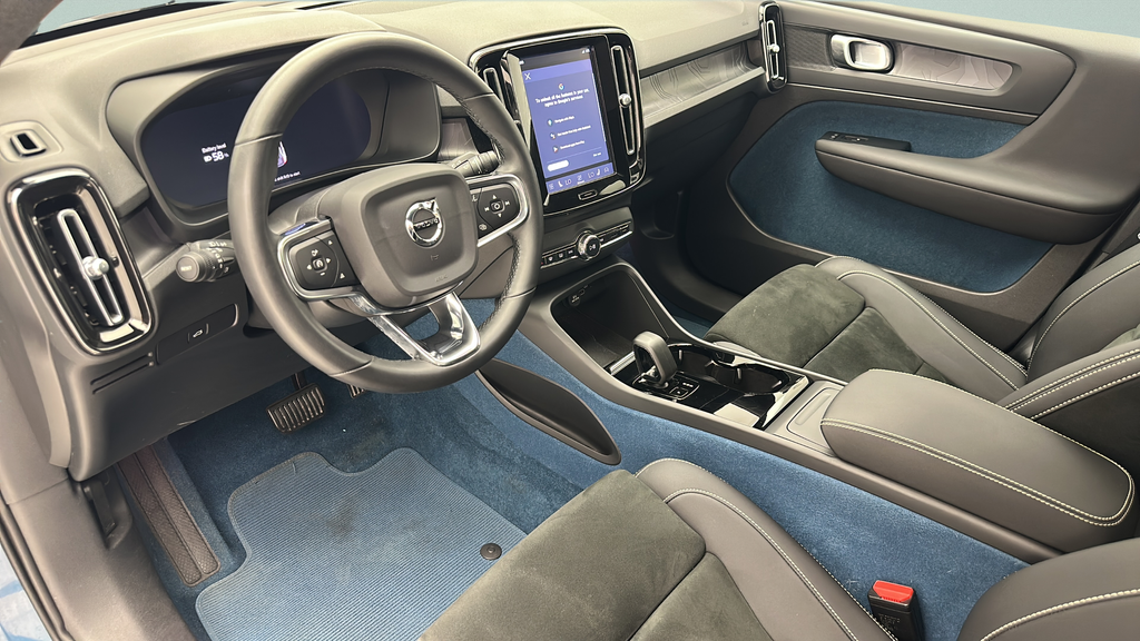 2023 Volvo C40 Recharge Pure Electric Twin Plus
