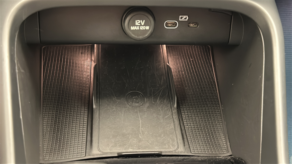 2023 Volvo C40 Recharge Pure Electric Twin Plus