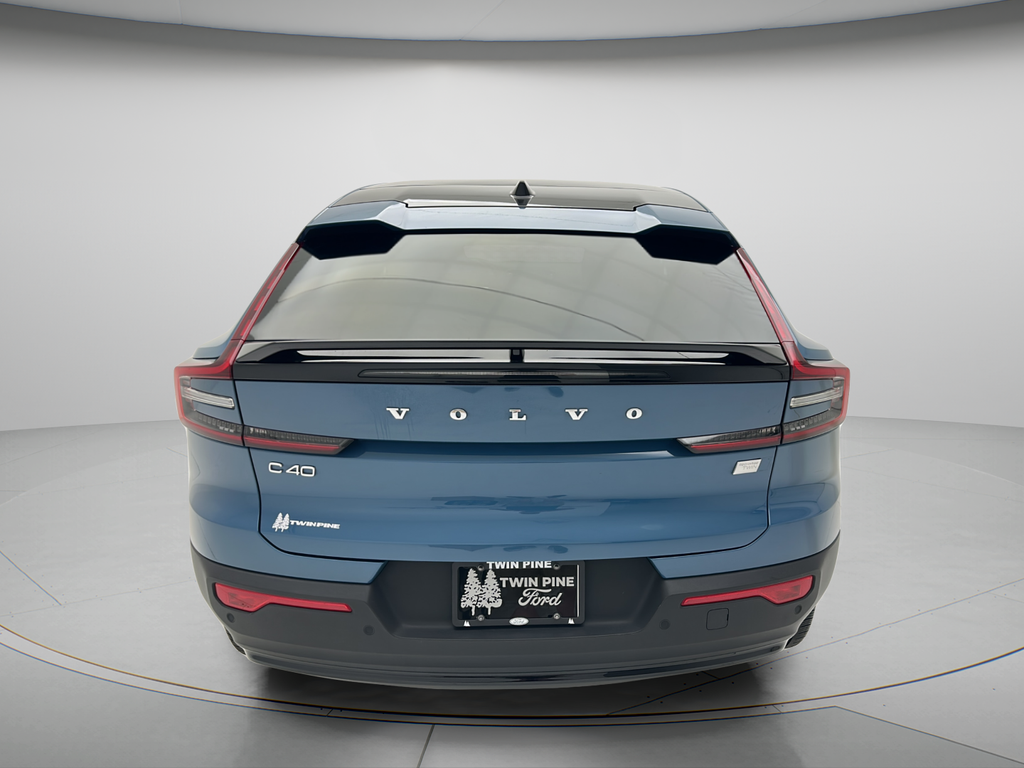 2023 Volvo C40 Recharge Pure Electric Twin Plus