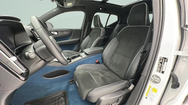 2023 Volvo XC40 Recharge Pure Electric Twin Plus