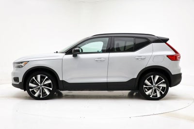 2021 Volvo XC40 Recharge Pure Electric P8