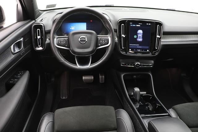 2021 Volvo XC40 Recharge Pure Electric P8