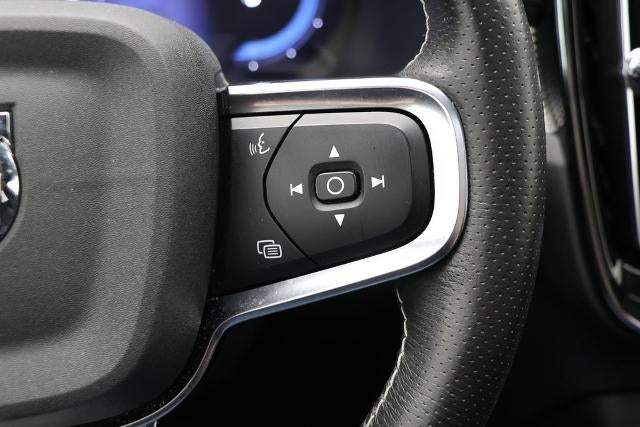 2021 Volvo XC40 Recharge Pure Electric P8