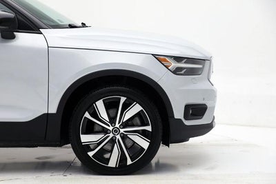 2021 Volvo XC40 Recharge Pure Electric P8