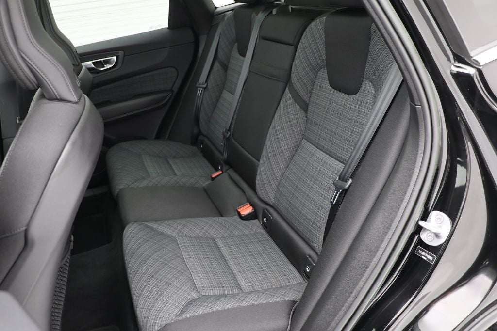 2023 Volvo XC60 B5 Core