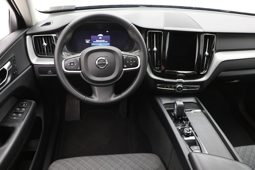 2023 Volvo XC60 B5 Core