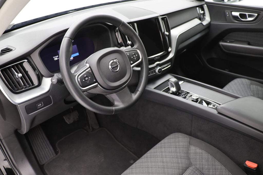 2023 Volvo XC60 B5 Core