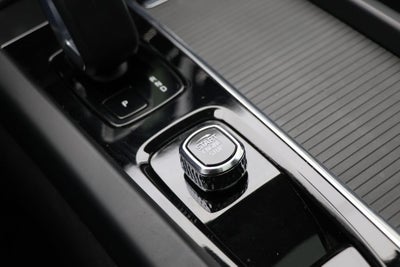 2023 Volvo XC60 B5 Core