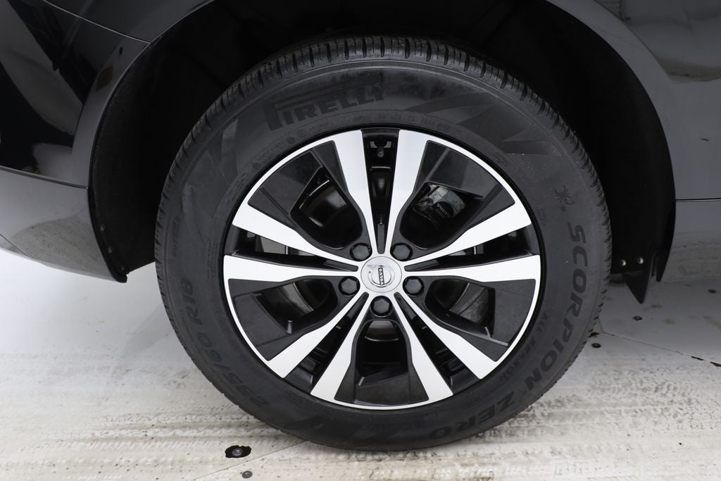 2023 Volvo XC60 B5 Core