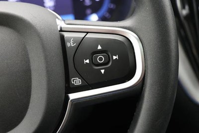 2023 Volvo XC60 B5 Core