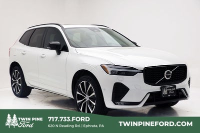 2024 Volvo XC60 B5 Plus Dark Theme