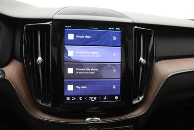 2024 Volvo XC60 B5 Plus Dark Theme