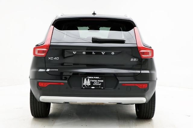2023 Volvo XC40 B5 Plus Bright Theme