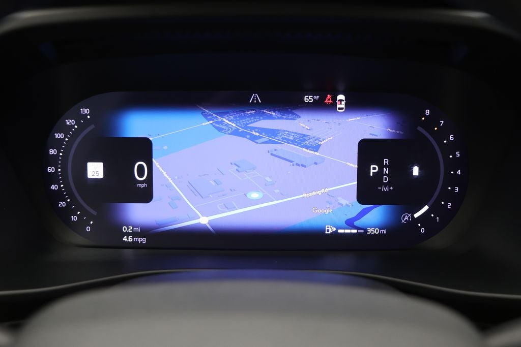 2025 Volvo XC40 B5 Core