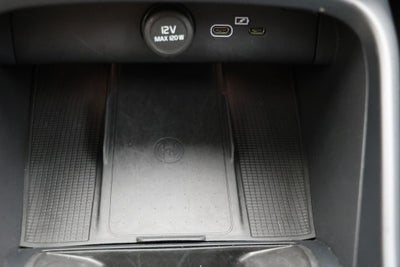 2025 Volvo XC40 B5 Core