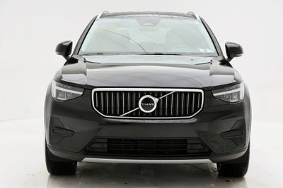 2025 Volvo XC40 B5 Core