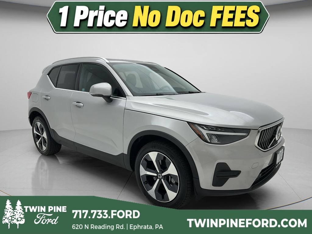 2024 Volvo XC40 B5 Core