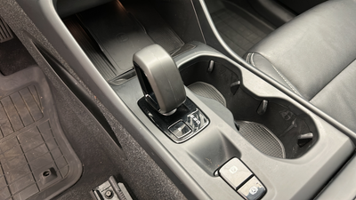 2024 Volvo XC40 B5 Core