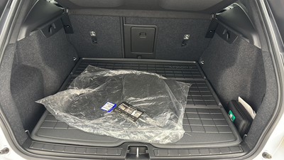 2024 Volvo XC40 B5 Core