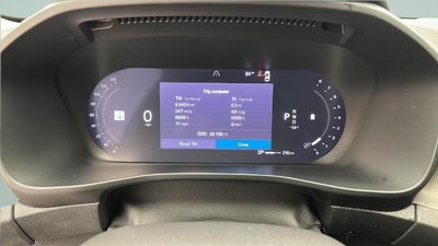 2024 Volvo XC40 B5 Core