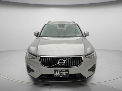 2024 Volvo XC40 B5 Core