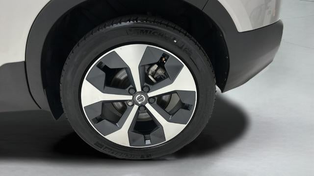 2024 Volvo XC40 B5 Core