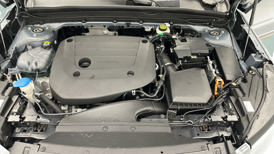 2023 Volvo XC40 B5 Plus Dark Theme