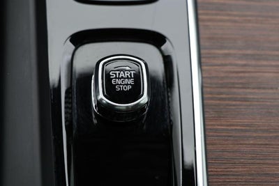 2025 Volvo V60 Cross Country B5 Plus