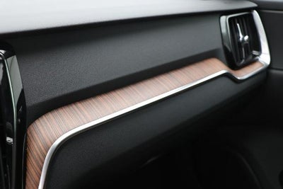 2025 Volvo V60 Cross Country B5 Plus