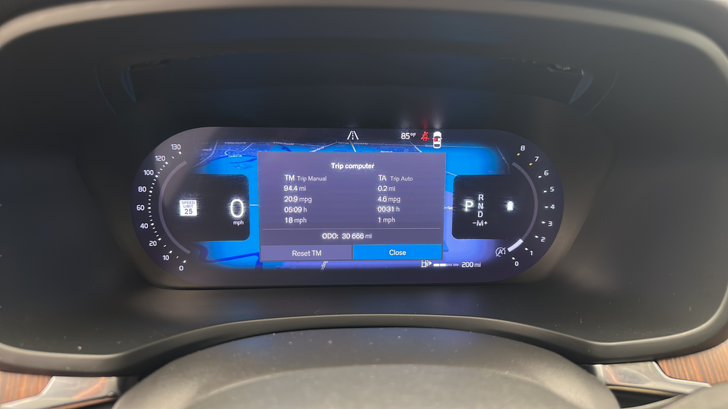 2025 Volvo V60 Cross Country B5 Plus