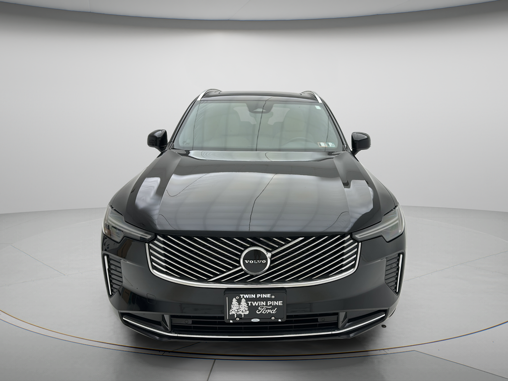 2025 Volvo XC90 B5 Core 2025.5