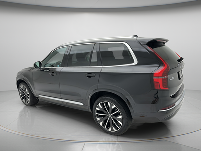 2025 Volvo XC90 B5 Core 2025.5