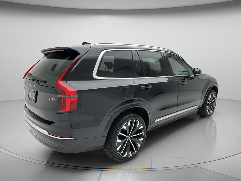2025 Volvo XC90 B5 Core 2025.5