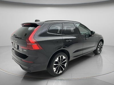 2026 Volvo XC60 B5 Plus