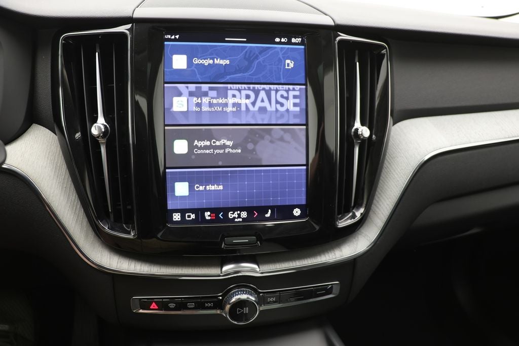 2025 Volvo XC60 B5 Plus