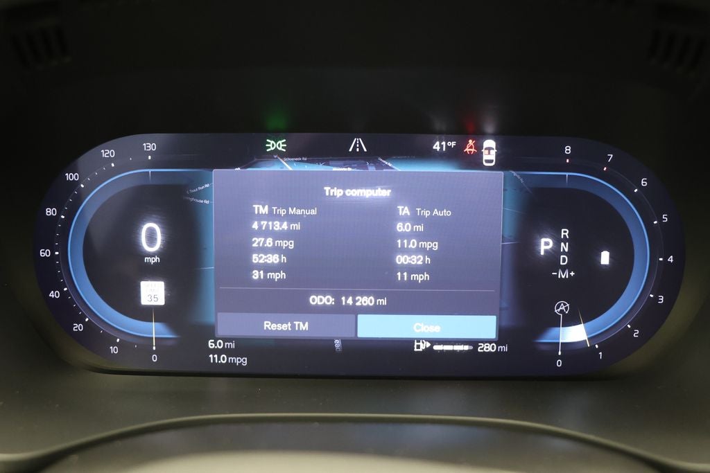 2025 Volvo XC60 B5 Core