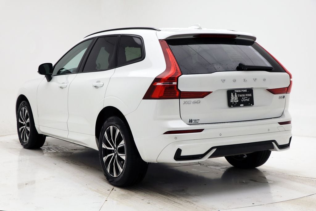 2025 Volvo XC60 B5 Core