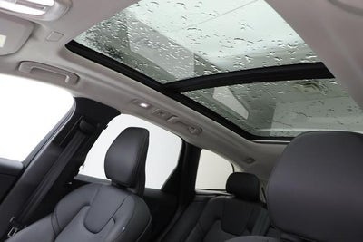 2025 Volvo XC60 B5 Core