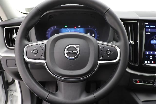 2025 Volvo XC60 B5 Core