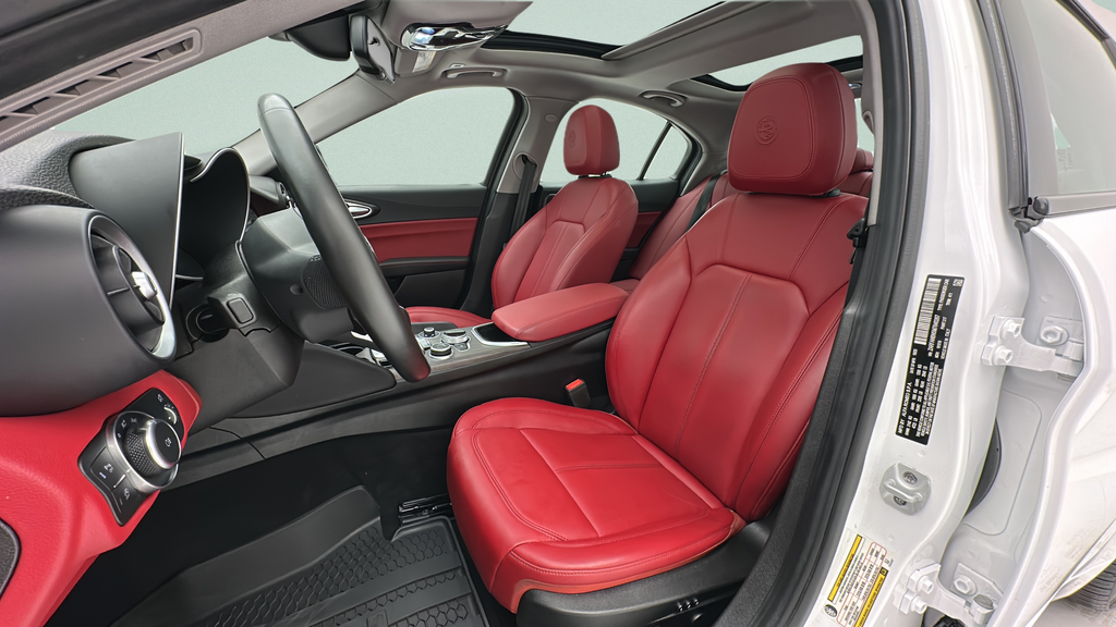 2021 Alfa Romeo Giulia Ti