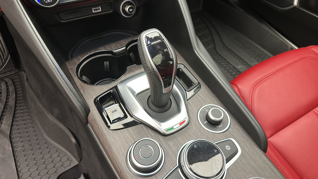 2021 Alfa Romeo Giulia Ti