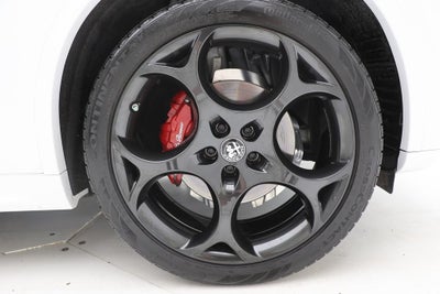 2022 Alfa Romeo Stelvio Veloce