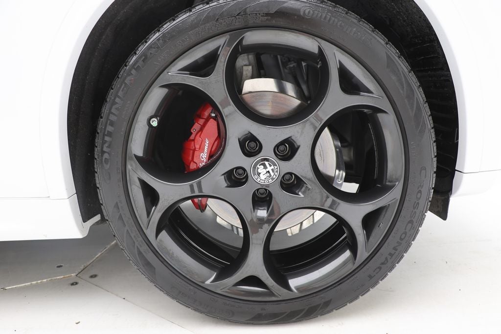 2022 Alfa Romeo Stelvio Veloce