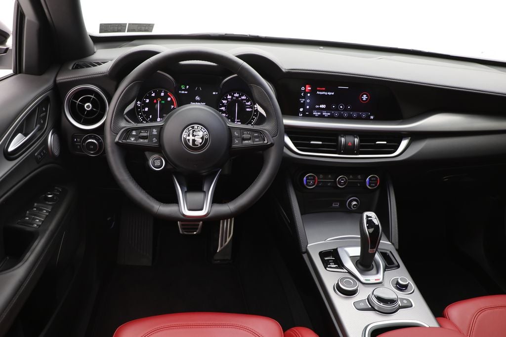 2022 Alfa Romeo Stelvio Veloce