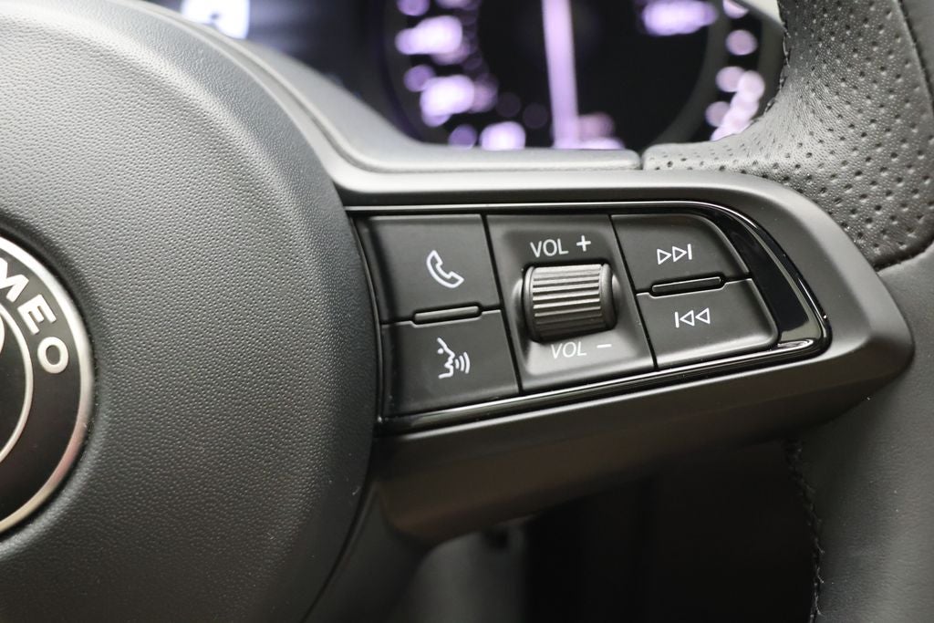 2022 Alfa Romeo Stelvio Veloce