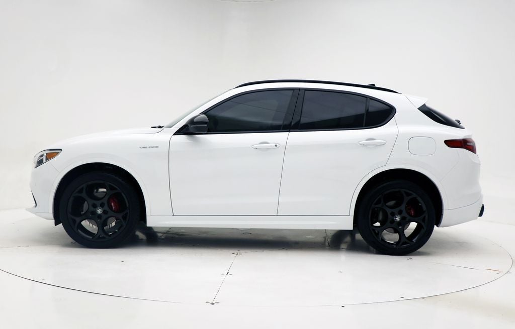 2022 Alfa Romeo Stelvio Veloce