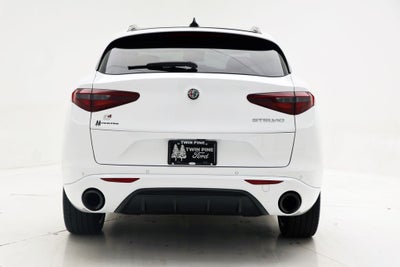 2022 Alfa Romeo Stelvio Veloce