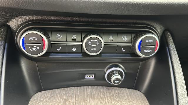2023 Alfa Romeo Stelvio Ti