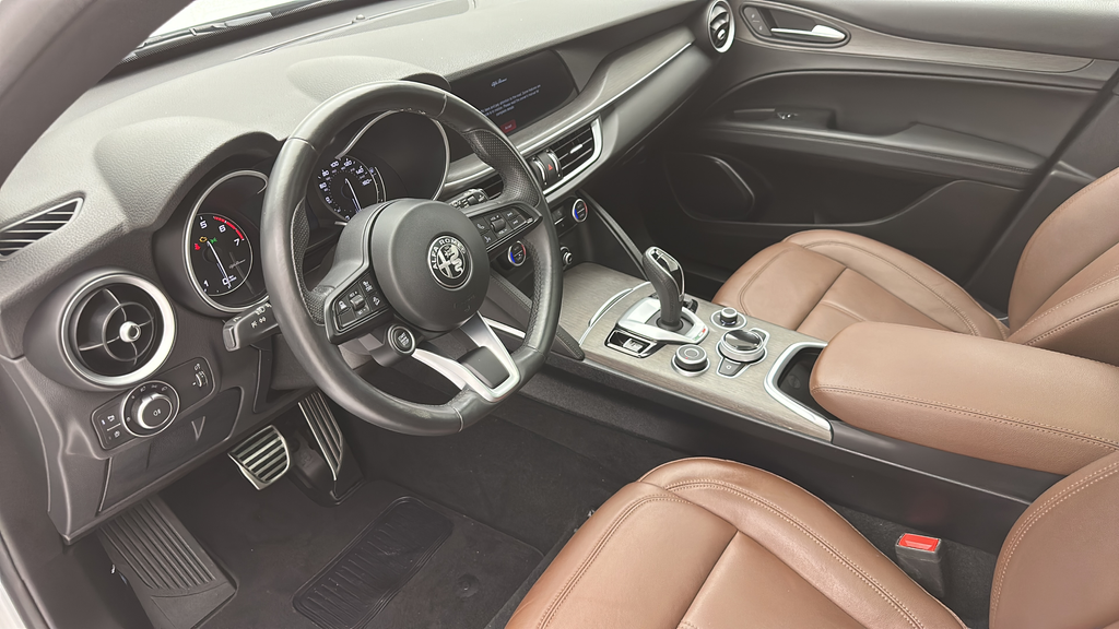 2023 Alfa Romeo Stelvio Ti